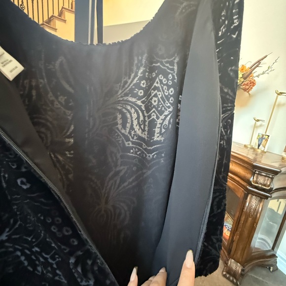 Oscar de la Renta Black Velvet Long Sleeve Dress Gown VTG - Picture 12 of 12